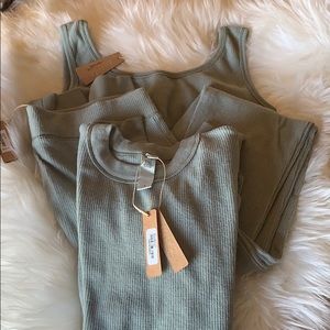 SKIMS waffle lot All Medium leggings bra shirt